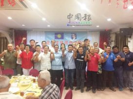 馬華文冬黨選   競爭激烈   改革派全面挑戰當權派