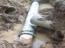 柏克里靈路水管破裂 文德甲多區又制水