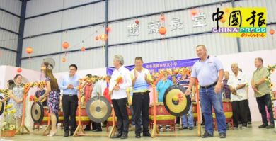 文冬美律谷华校晚宴  筹获逾11万 鼓舞人心