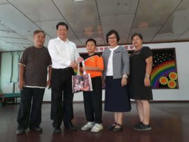 還有人吃不飽    大馬孩子要惜福