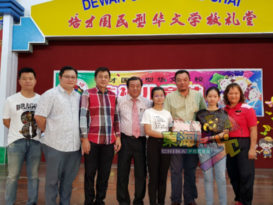 曾再明：提醒学生 从言行做起 成为品德兼优学生