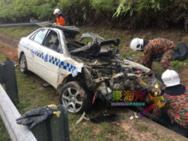 雨天赶路送考卷 警车撞沟 2死