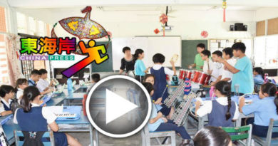 文冬玻璃口華校　　畢業禮暨懇親晚會　　首次選星期日舉行
