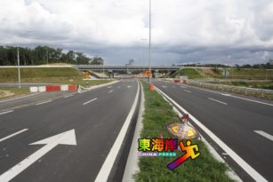 中枢大道甘榜乐布5C1路段竣工 局部通车    更宽更舒适