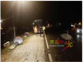 轿车与长巴迎头撞    祖孙3人共赴黄泉