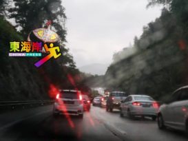 加叻大道近武吉丁宜处车祸造成塞车（有视频）