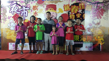 春节吹水文创夜市  颁3校21清寒生红包