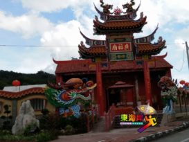 文冬广福庙疑遭破坏侧墙一排长灯被扯落