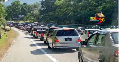进入东海岸车辆增加  加叻大道交通缓慢 （不断更新）