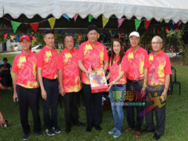 朱源安：学生更易掌握 应保留以华文教数理