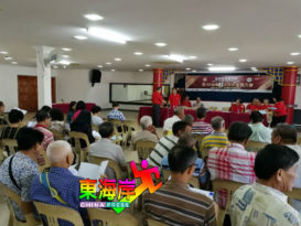 ．登福建会馆大会． 　维持团结以会馆为重 　13被开除者 恢复会员籍