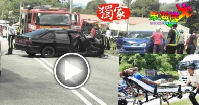 3车连环撞 车毁人伤   引发数公里车龙