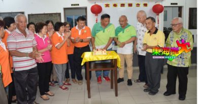 李茂权：在生时请善待  孝顺父母 要趁早
