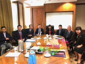 彭董联会  呈华教诉求 要求张念群协助解决