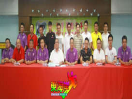 王琮钦攻母会高职落选 彭华联青总辞职务