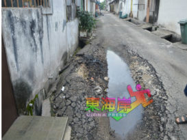 沟渠围墙崩塌年余不获修  商家担心祸及排污处