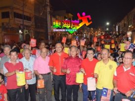 “照亮文冬”嘉年华  黄德展歌喉有惊喜（有视频）