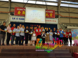 颜碧梅：文章书籍出版 鼓励学生写作  具纪念价值儿童节恩物