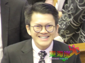 李政贤：议员被禁入校，找我