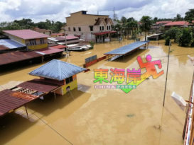 【今日东海岸头条】3周淹2次  兰斗班让 启文华小 又泡水