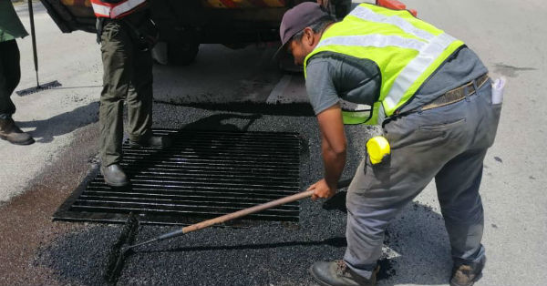 关丹市议会已在着手更换新的沟渠盖工程。（取自关丹市议会面书）