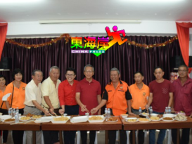 文冬福建义山筹8万经费  清明前修路建厕所