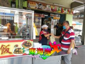 ◤行动管制14天◢没戴口罩 多人出门中罚单！？ 登总警长：没这回事