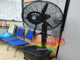 ◤行动管制◢更新：风扇用了一天就送修  民众今早到关丹大巴刹  无需转圈消毒