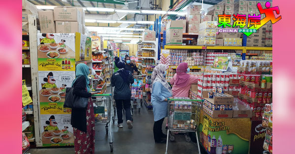各大小超市料将在斋戒月期间迎来更多采购消费群光顾。