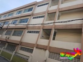 何启文：改善学校设施 尽早申请维修拨款