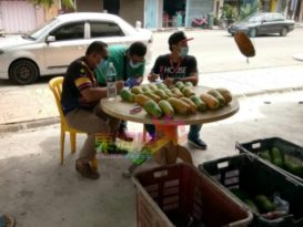 禁烟令仍在跑     违法民众接罚单