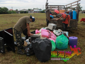 首日资源回收活动  共回收2801公斤物品