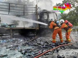 ◤更新报导◢载杀虫剂拖格着火罐子爆炸满天飞