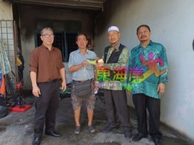 姐弟火灾受困及时逃生 布诺巴容州议员 移交麦加走廊基金