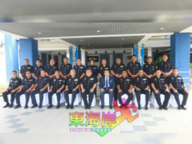公寓举办毒品派对   警上门突击逮19人