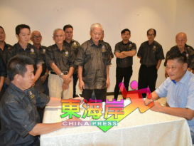 小贩小商公会积极磋商  崔贤街周日市集20日获准重开！