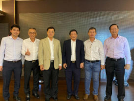 郑真明  任大马五金机械建材联合总商会  副总秘书长