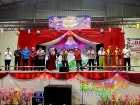 巴西巴力新村中秋晚会   逾500居民举家参与