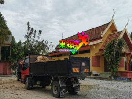 孟都亚西拉雷佛寺 美化工程征求善信献沙