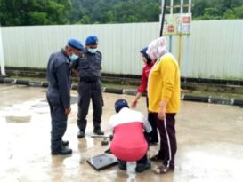 大雨致储油箱进水  加油站汽油掺水 非人为