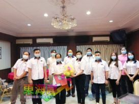 林锦胜：肩负党未来 冀马青打破僵局