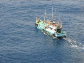 登海事执法机构9月至今  驱25越界外国渔船