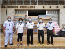 丹佛教会捐方舱医院 50床褥50枕头