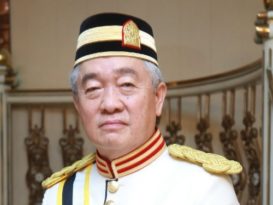 关金荣病愈出院
