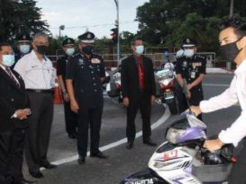吉兰丹警方   共发5万2000的跨县及跨州批准信