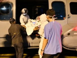 空军载送心脏病患者 从淡马鲁到关丹治疗