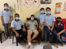 先锋队队长王绥应意外  甘马挽马华志工团慰问
