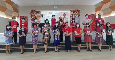 “蔡尤明教育基金”  赠72台三星平板电脑  全丹18所中小学及独中