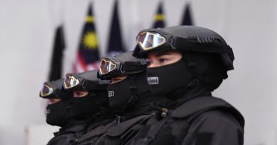 女飞虎威武亮相     彭亨第214届警察日