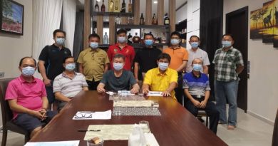 郑真明：钢铁产品征反倾销税   加工厂  出口商 失竞争力